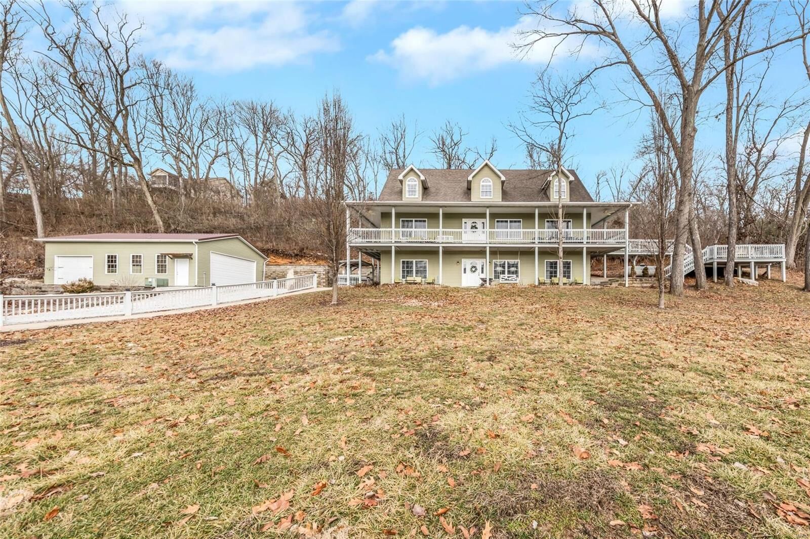 Property Photo: 2711 Hh Road IL 62298