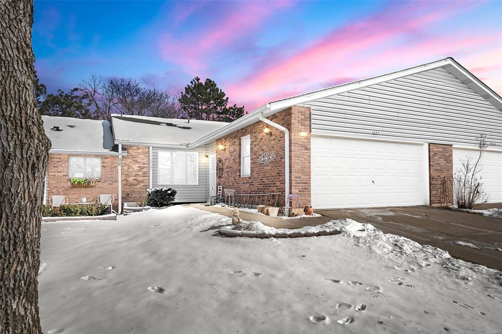 Property Photo: 1637 Rosewall Drive MO 63303