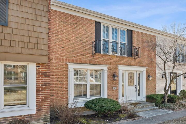 13471 Beaulac Drive  St Louis MO 63141 photo