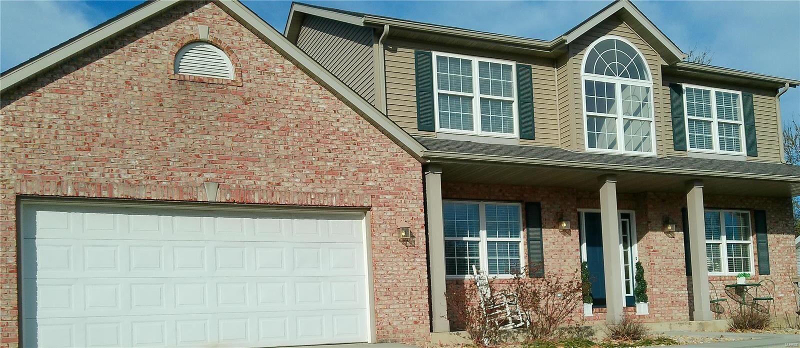 Property Photo:  2715 Hunters Crossing Drive  IL 62025 