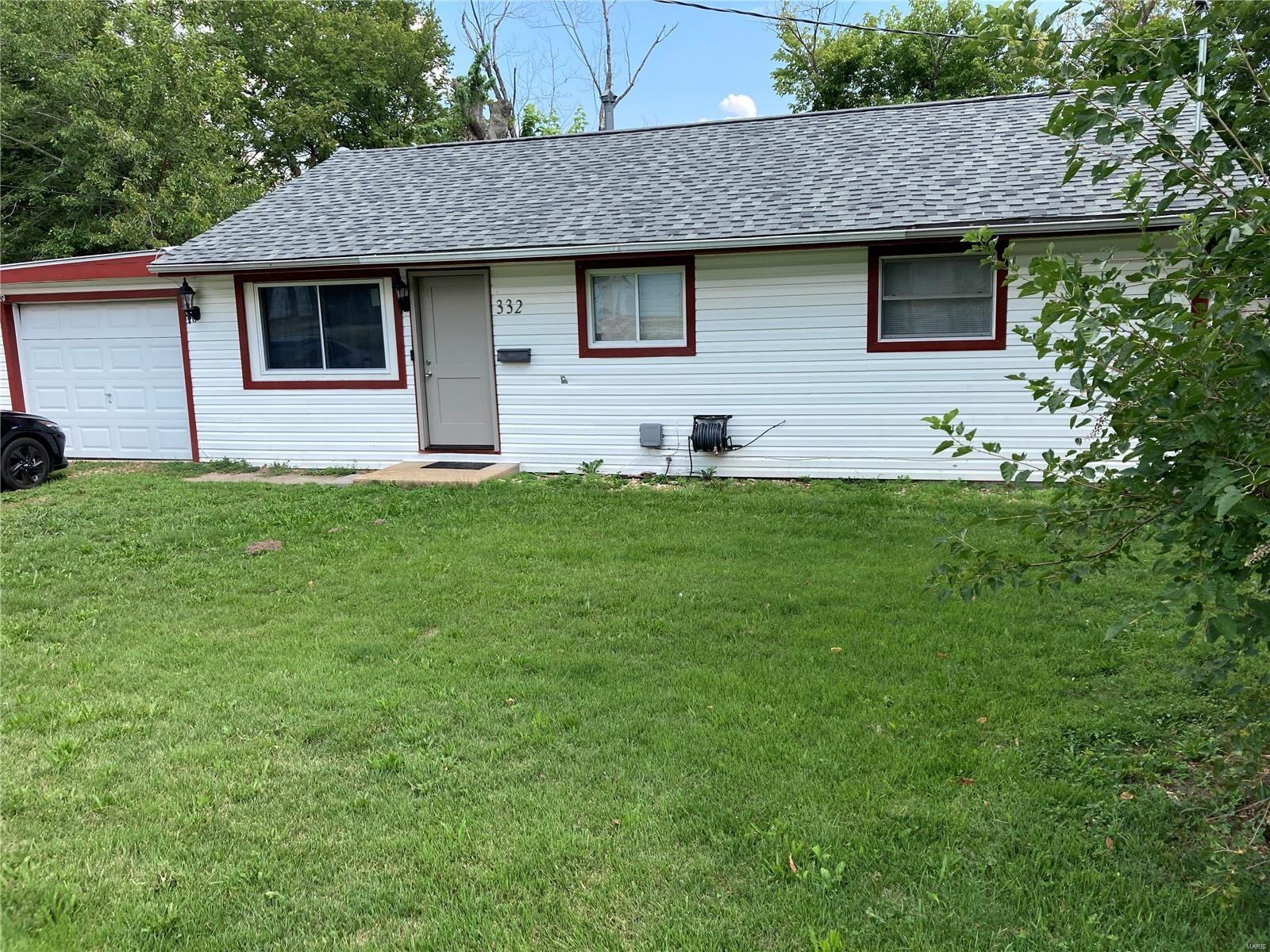 Property Photo: 332 Division Street MO 63080