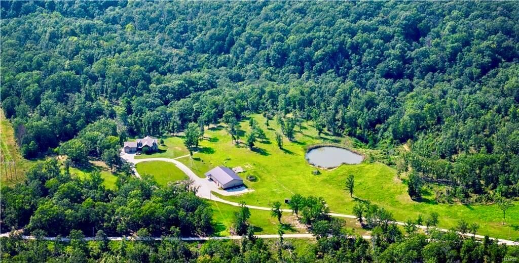 Property Photo: 403 Salt Ground Road MO 65786
