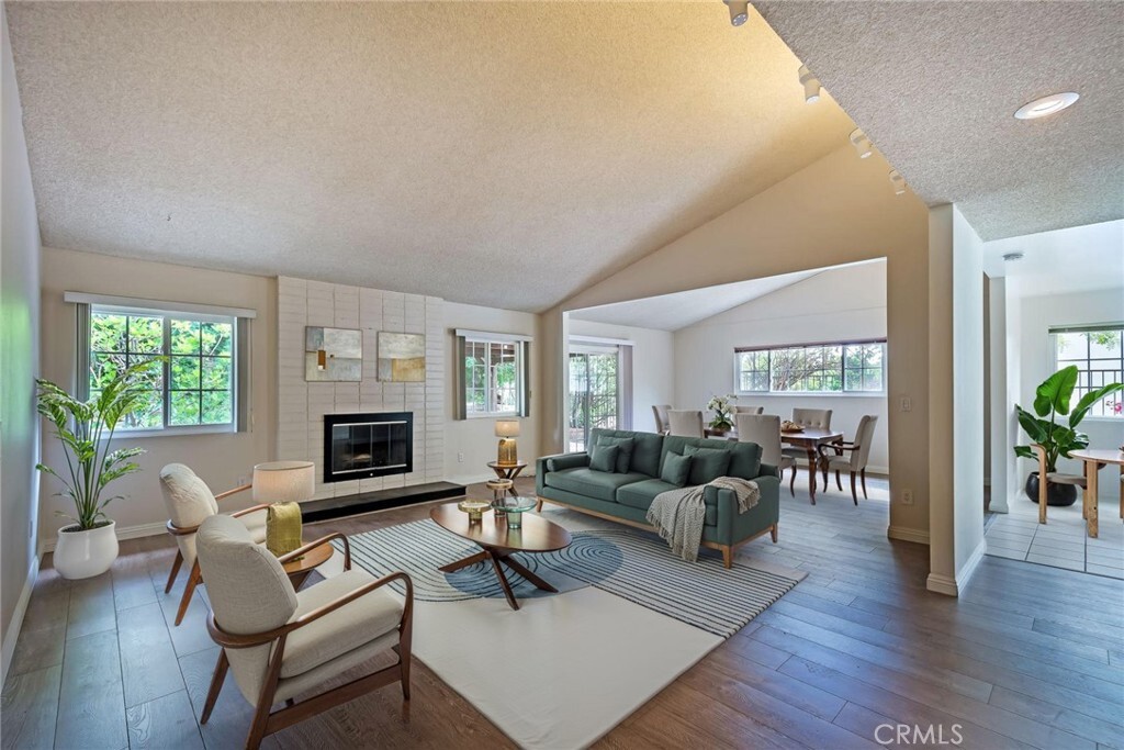 Property Photo: 23667 Draco Way CA 91307