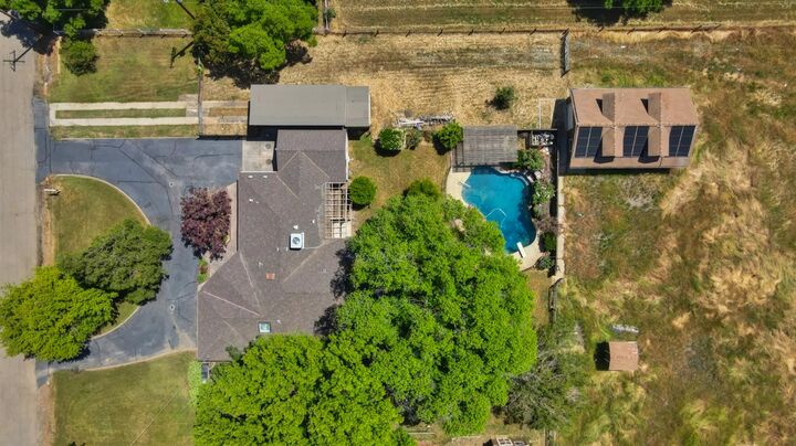 Property Photo:  10376 Spiva Road  CA 95829 