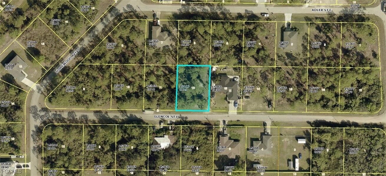 Property Photo: 851 Glencoe Street E FL 33974