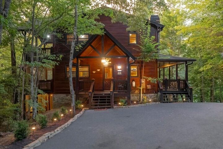 Property Photo: 417 South Dream Catcher GA 30513