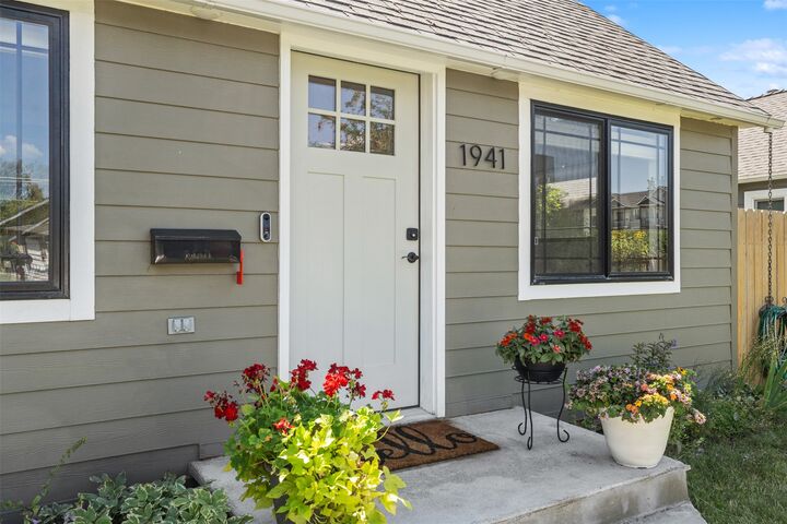 Property Photo: 1941 S 5th Street W MT 59801