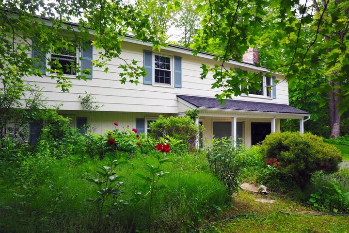 Property Photo:  37 Sargent Street  VT 05055 
