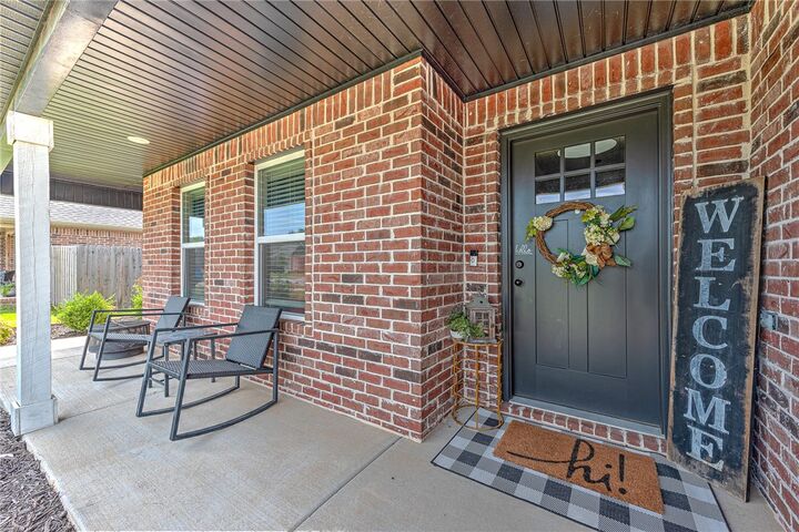 Property Photo: 35 E Loveland Loop AR 72730