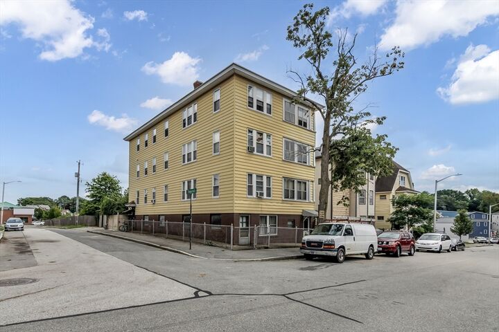 10 Imperial Rd  Worcester MA 01604 photo