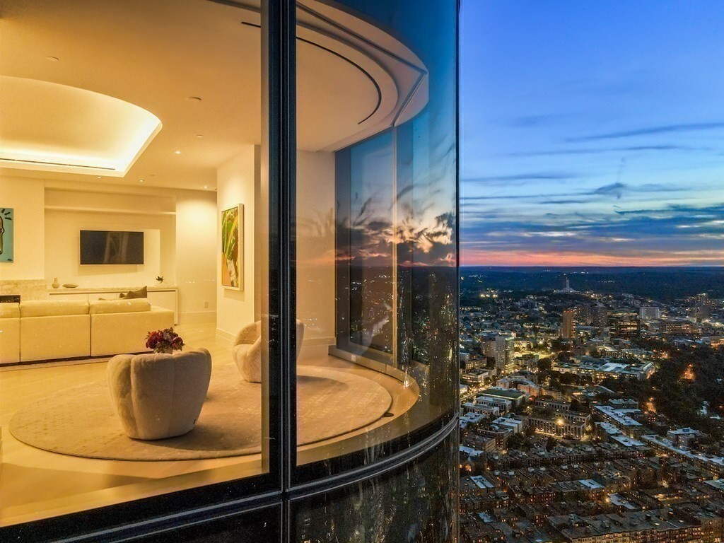 Property Photo: 1 Dalton St 5801/5802 MA 02199