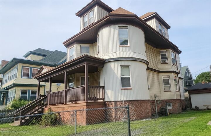 Property Photo:  42 Esmond St 2  MA 02121 