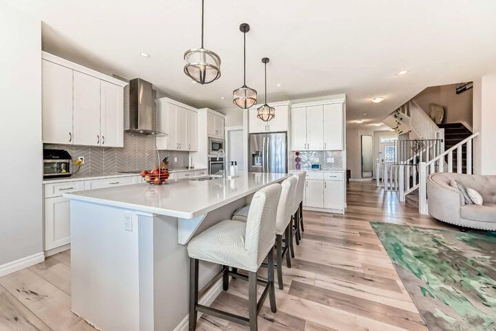 Photo de la propriété: 56 Belmont Terrace SW AB T2X 4H6