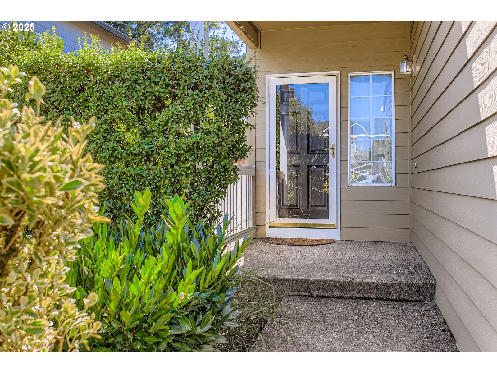 Property Photo: 16502 NE 12th Ct WA 98642