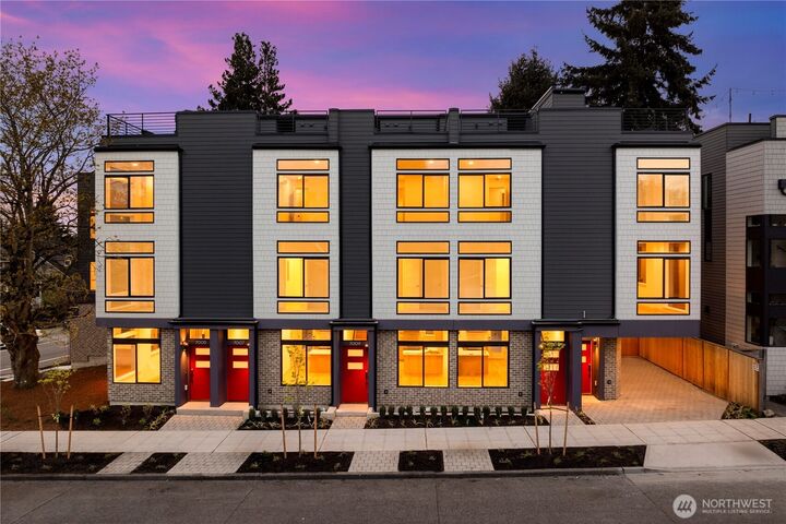 Property Photo: 7007 9th Avenue NE WA 98115
