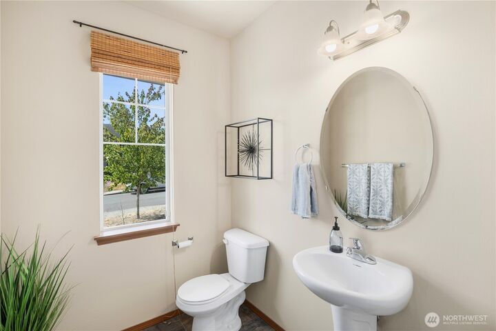 Property Photo: 596 NE Nantucket Street WA 98310