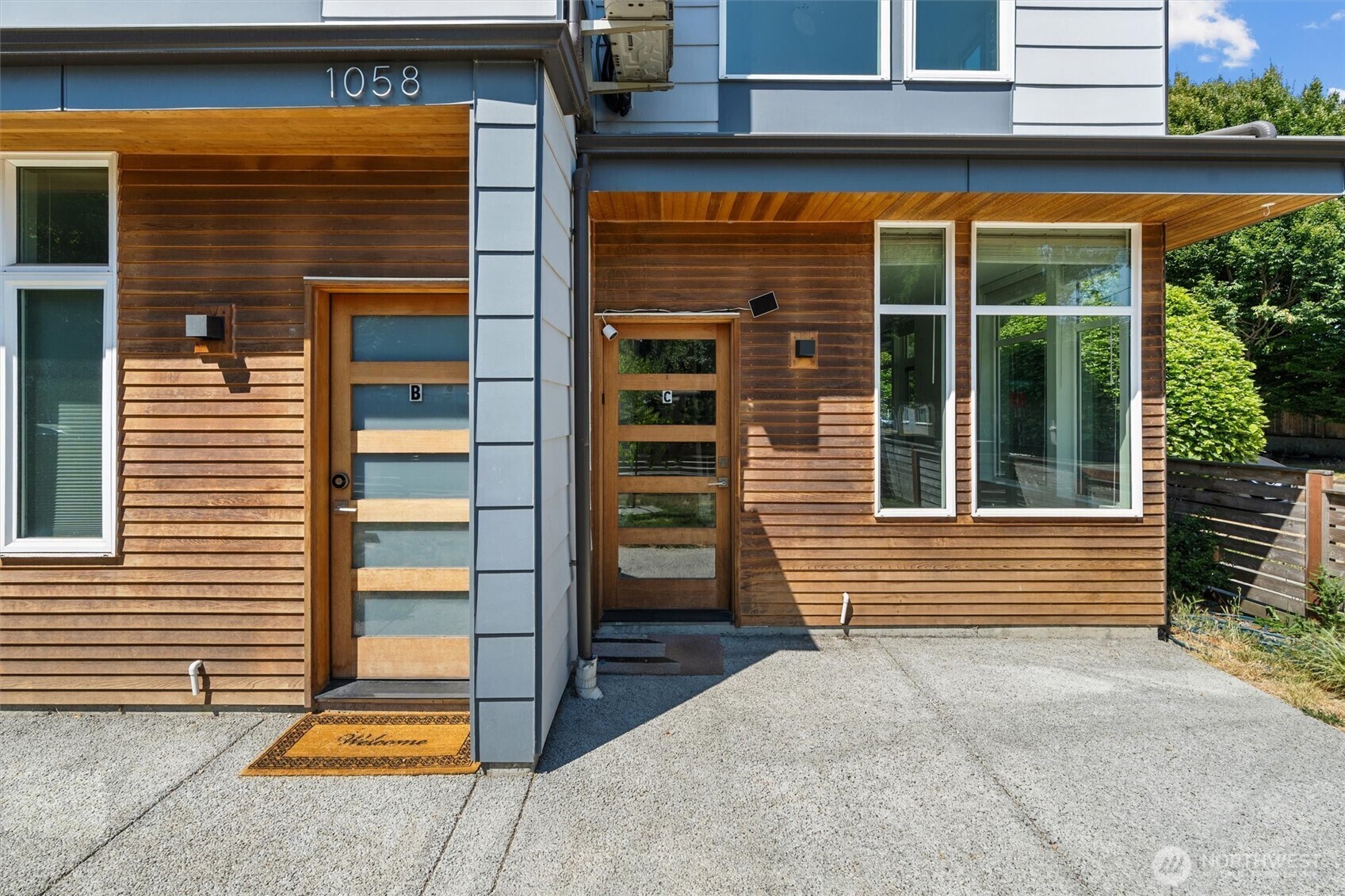 Property Photo: 1058 S Cloverdale Street C WA 98108