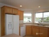 Property Photo: 4152 Deemer Road 202 WA 98226