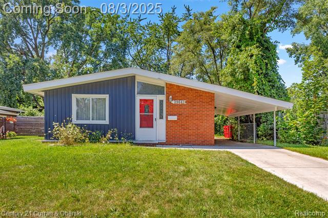 Property Photo: 29641 Fairfax Street MI 48076