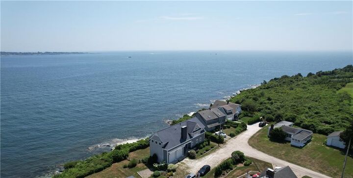 4 Clarkes Village Lane  Jamestown RI 02835 photo