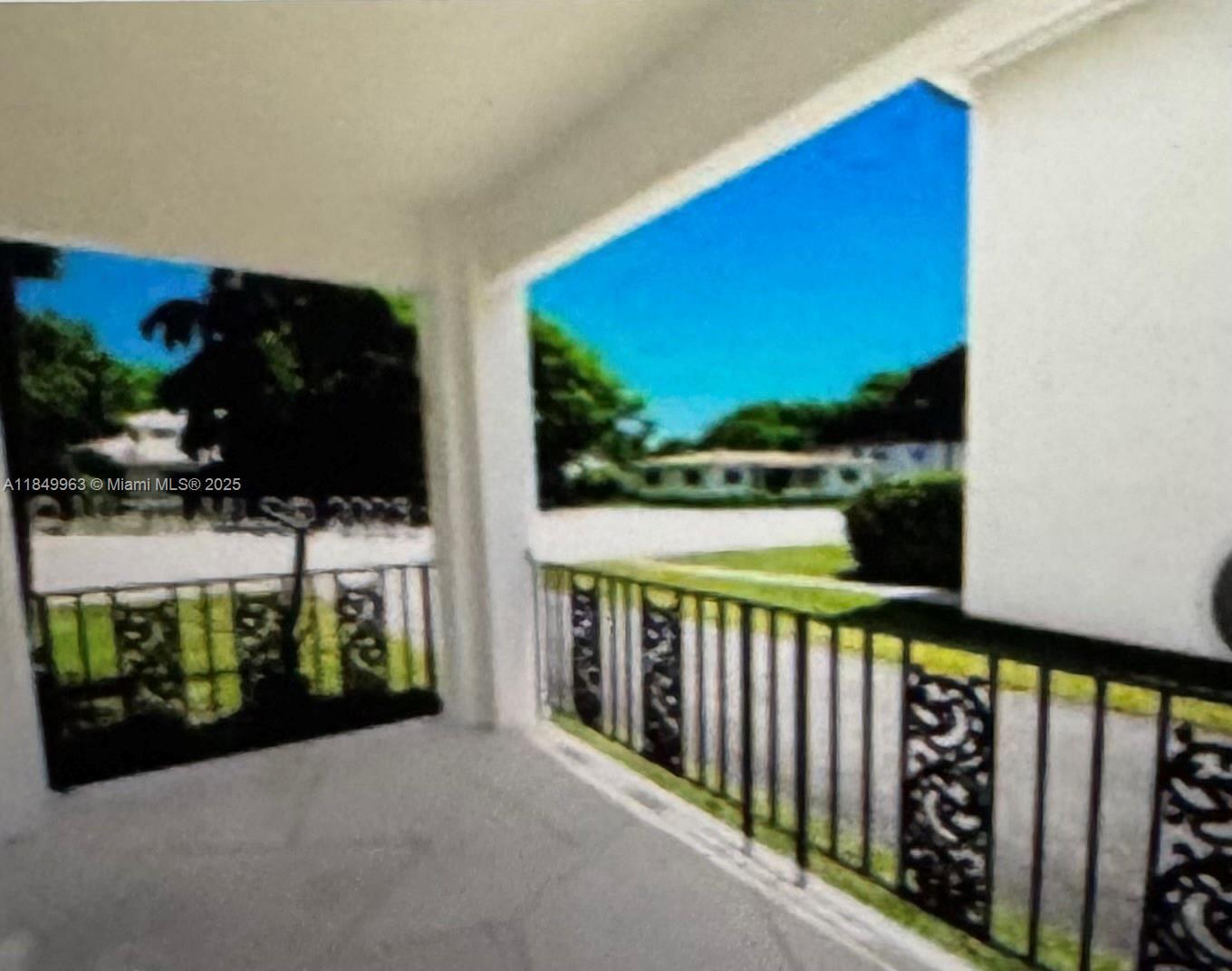 Property Photo:  3220 S Le Jeune Rd 3222  FL 33134 