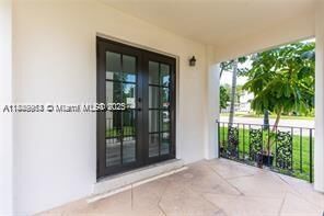 Property Photo: 3220 S Le Jeune Rd 3222 FL 33134