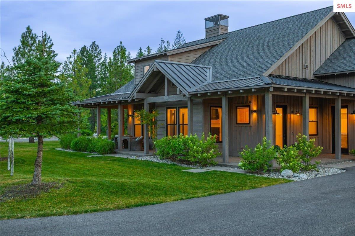 Property Photo: 428 W Beach Court ID 83825