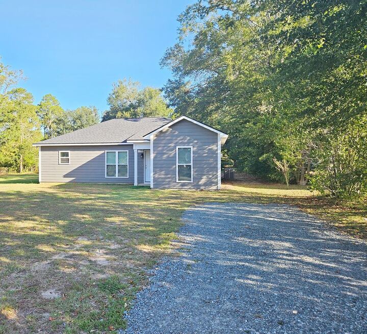 Property Photo: 1307 8th Avenue GA 31707