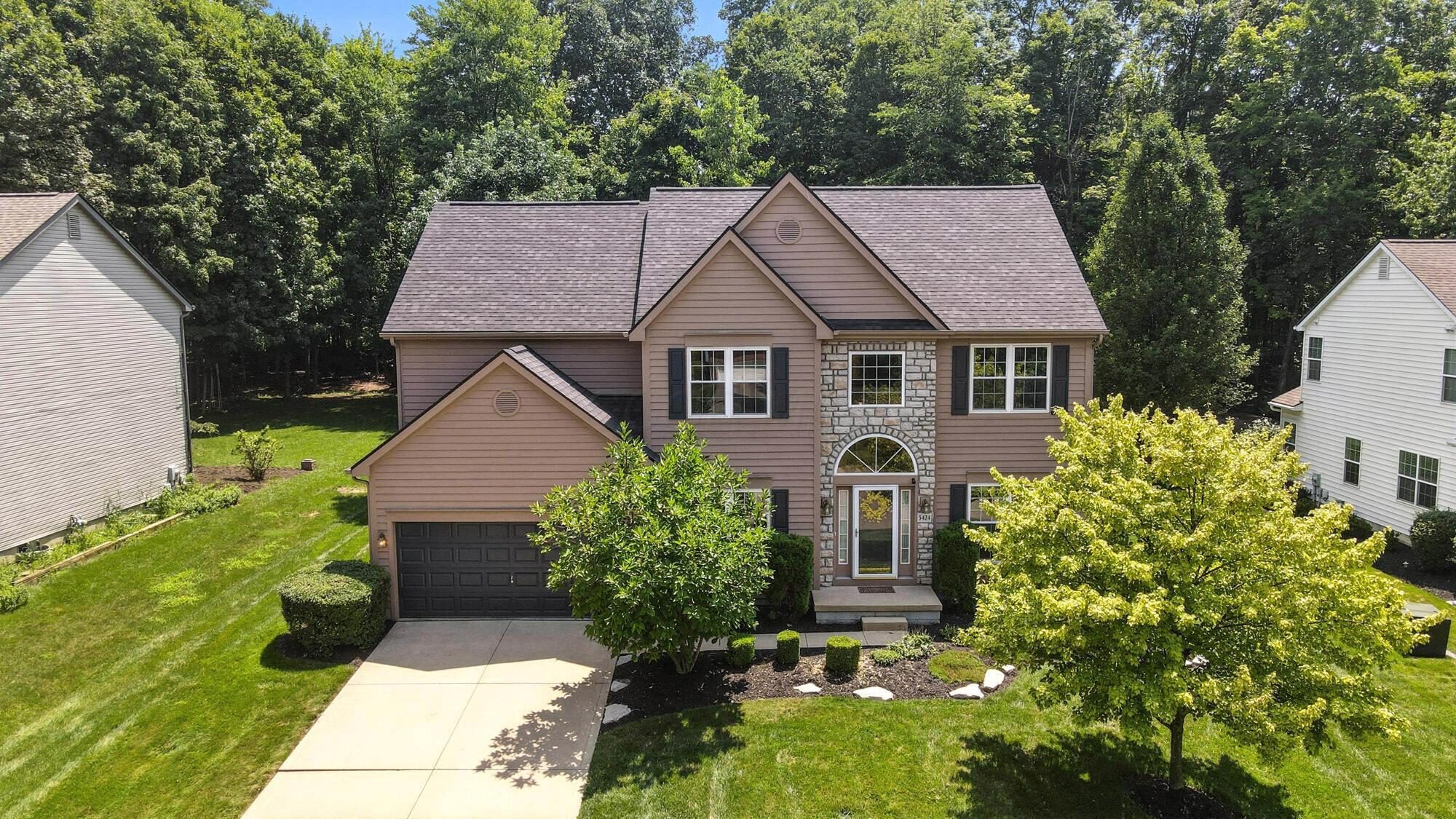 Property Photo:  5424 Ainsley Drive  OH 43082 