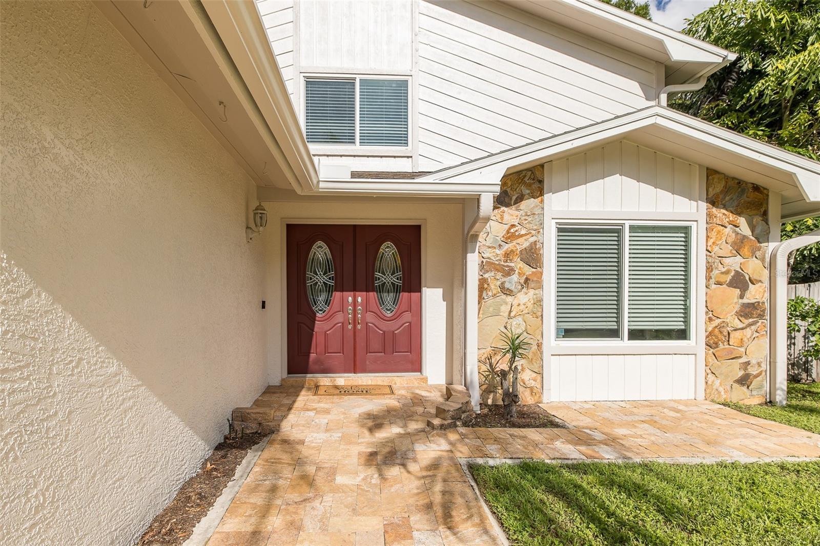 Property Photo: 1466 Rosetree Court FL 33764
