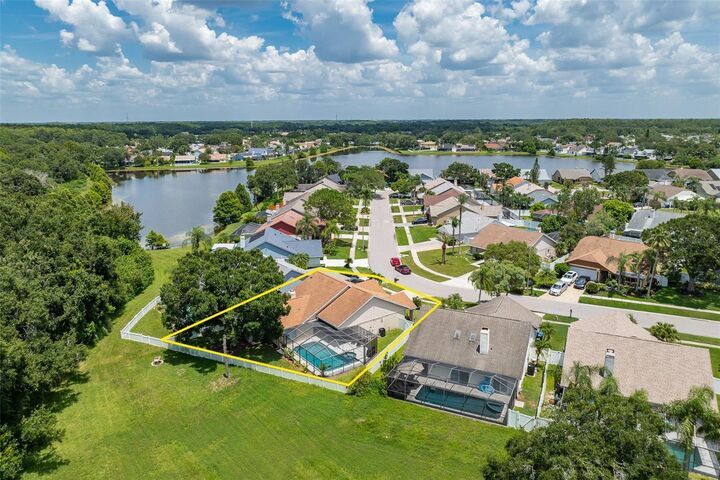 Property Photo: 8727 Boysenberry Drive FL 33635