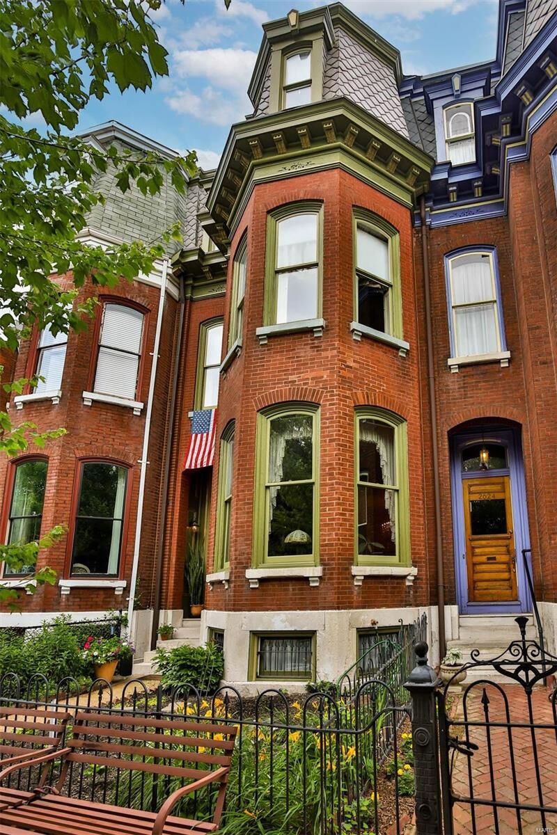 Property Photo:  2622 S 12th Street  MO 63118 