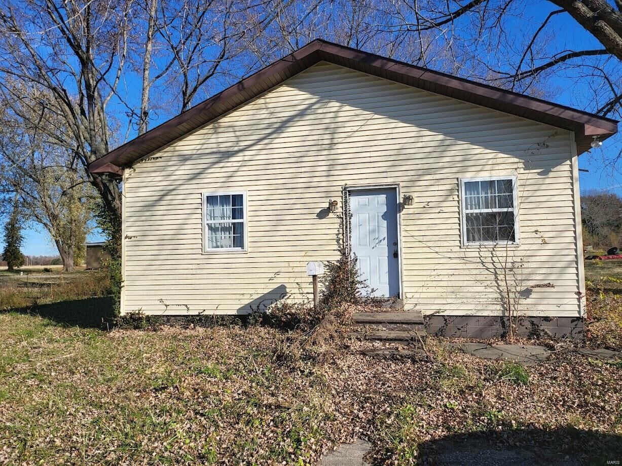 Property Photo:  714 N 5th  IL 62009 