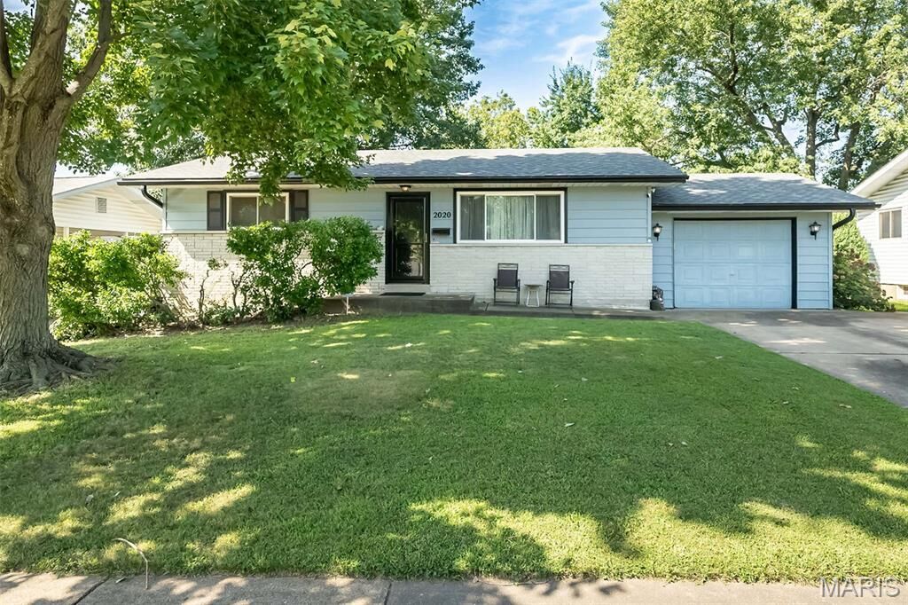 Property Photo: 2020 David Drive MO 63031