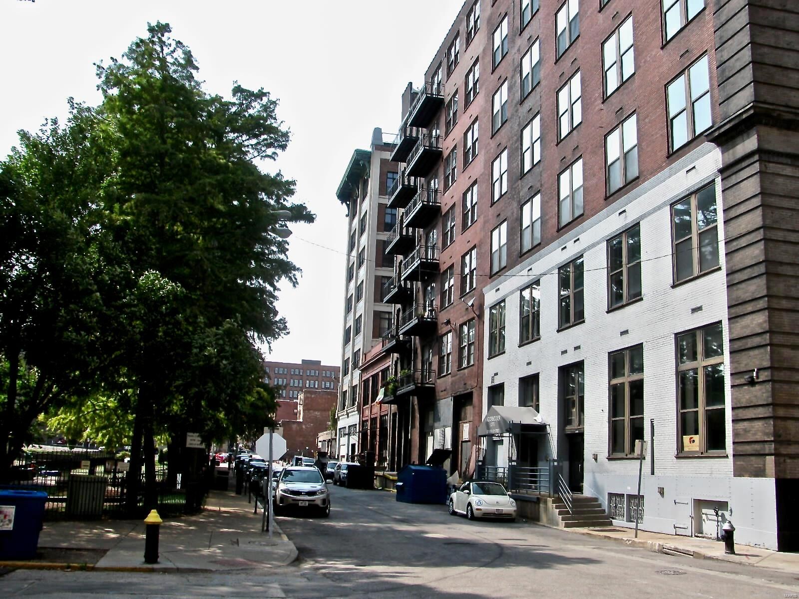 Property Photo: 507 N 13th Street 610 MO 63103