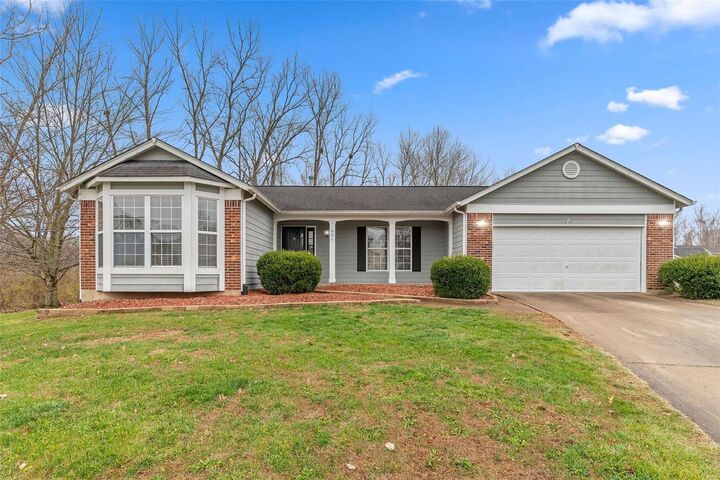 894 Whispering Windsong Drive  O'Fallon MO 63366 photo
