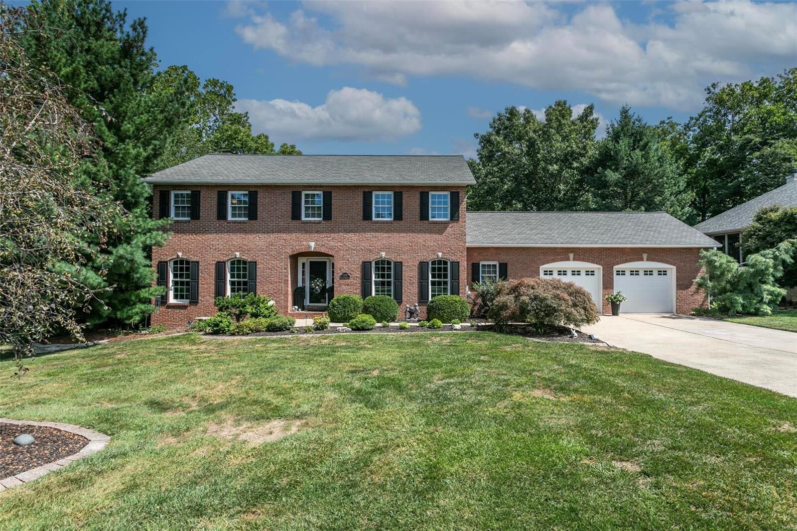 Property Photo: 4008 Stoneledge Court IL 62035
