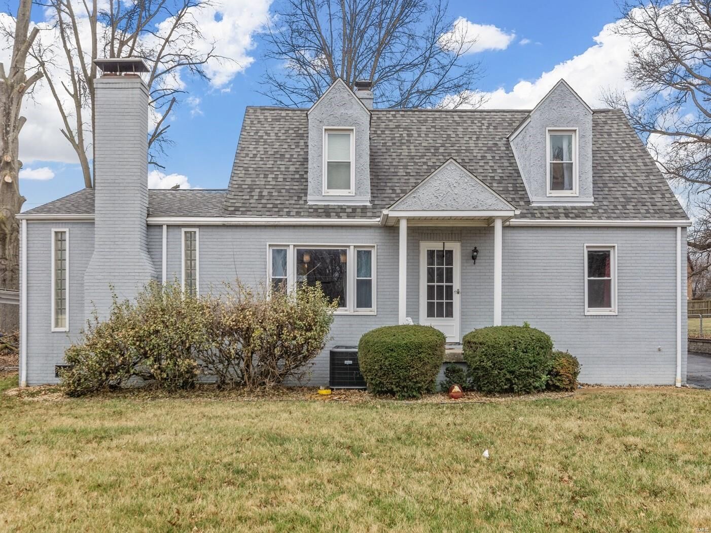 Property Photo:  1100 N Belt W  IL 62226 