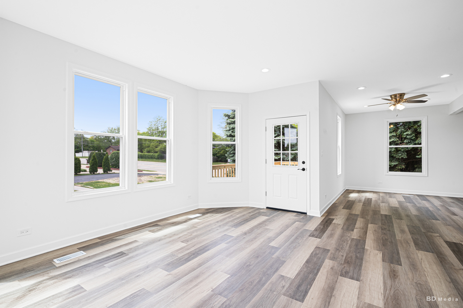 Property Photo: 18445 Kedzie Avenue IL 60430