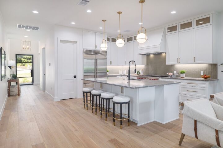 Property Photo: 2411 McCall Road TX 78703