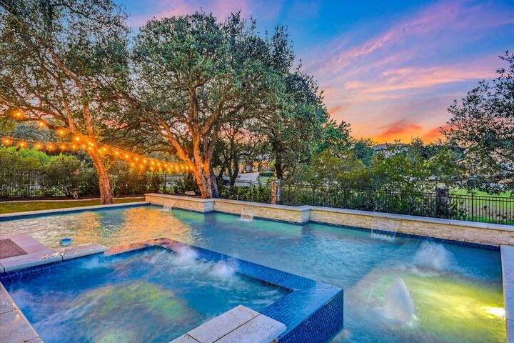 Property Photo: 2625 Arion Circle TX 78730