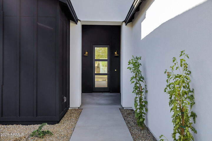 Property Photo:  4846 E Downing Circle  AZ 85205 