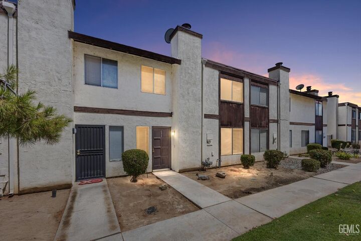 1413 Libra Court  Bakersfield CA 93309 photo