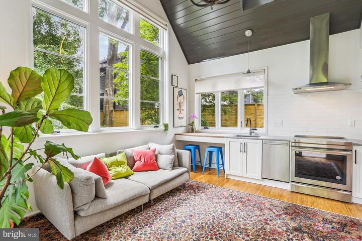 Property Photo:  3705 Brandywine Street NW  DC 20016 