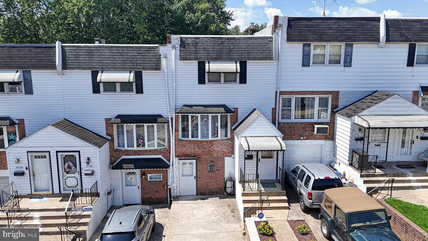 3726 Clarendon Avenue  Philadelphia PA 19114 photo