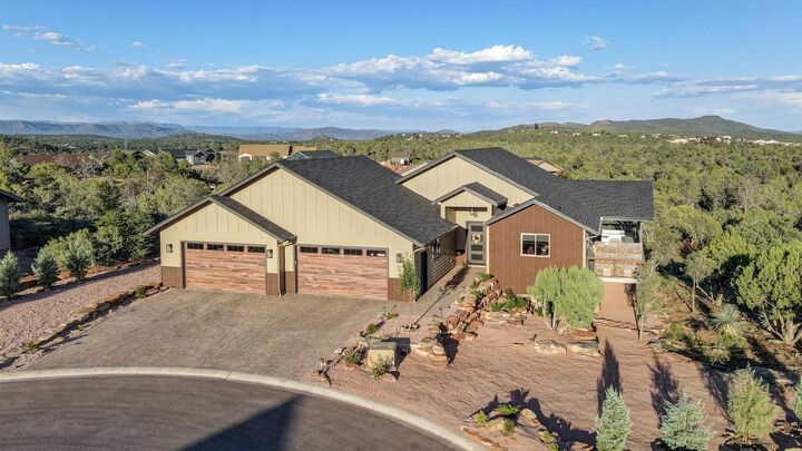Property Photo:  1111 S Kinzer Court  AZ 85541 