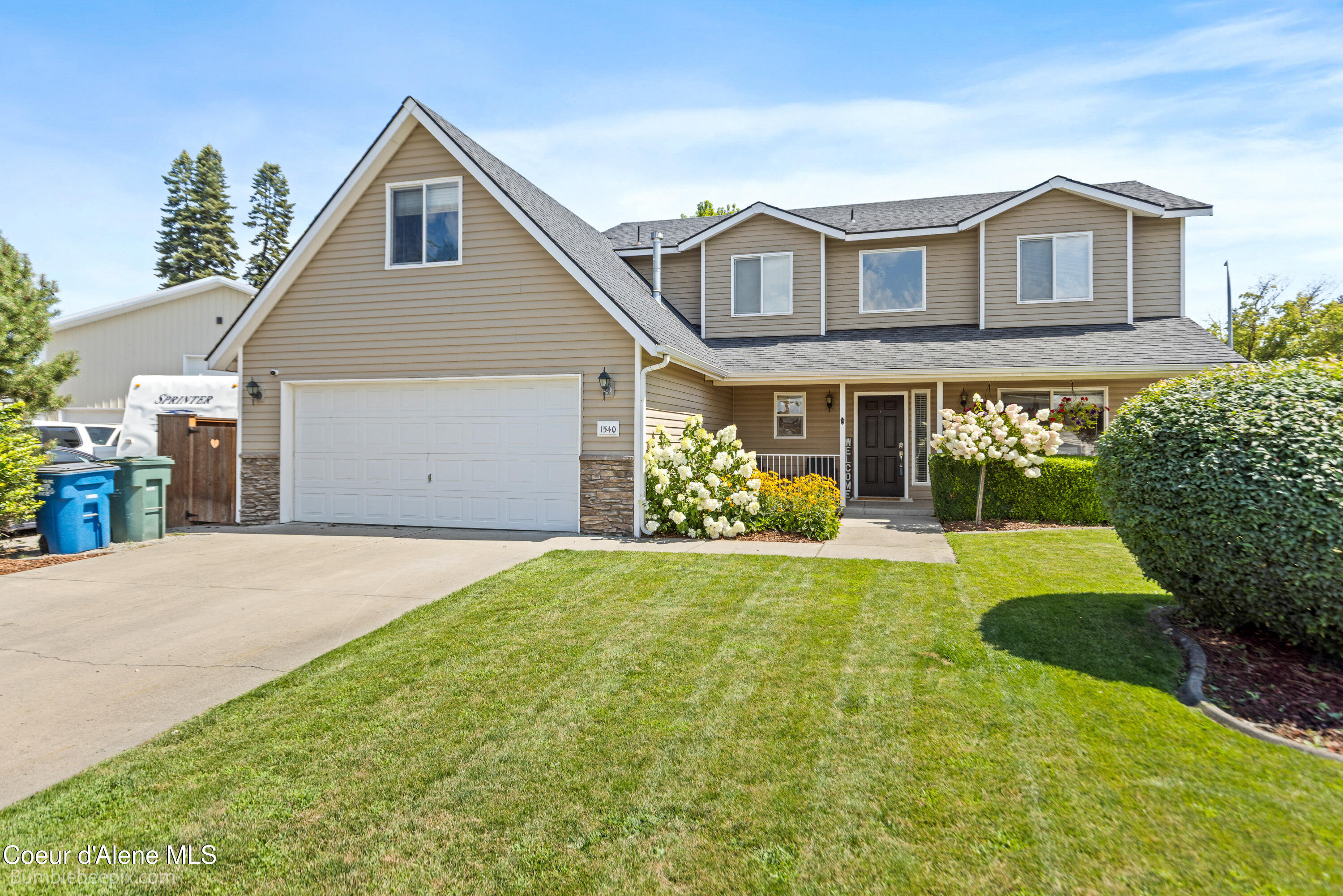 Property Photo: 1540 N Gemstone Pl ID 83854