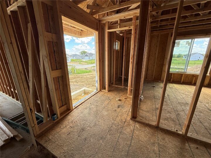Property Photo: 117 Kinsey Street IA 52317