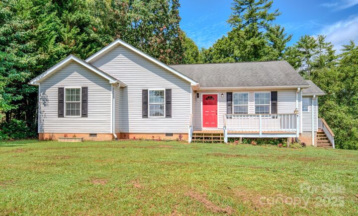 2606 Bear Creek Road  Marshall NC 28753 photo