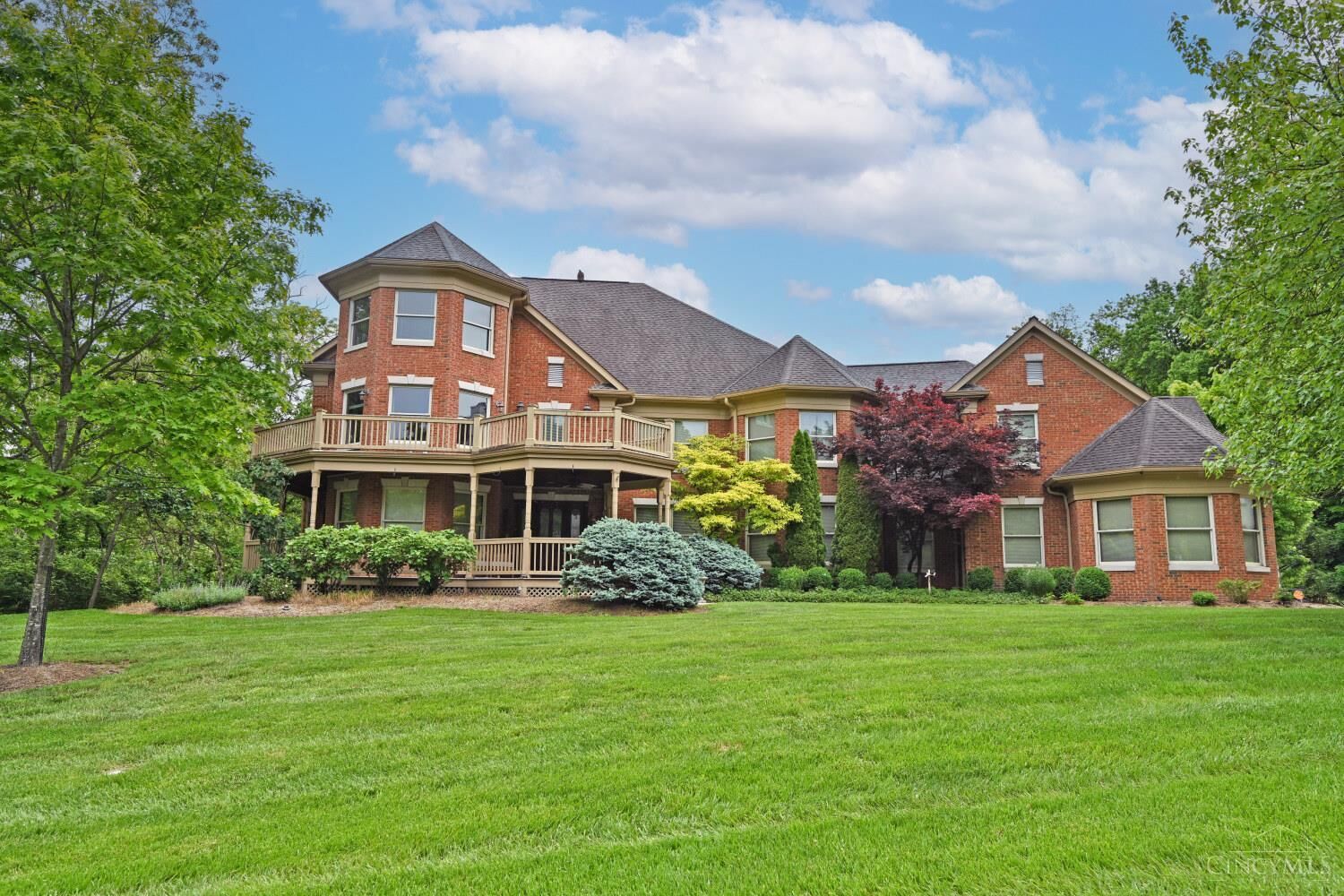 Property Photo: 7147 Ravens Run Road OH 45244